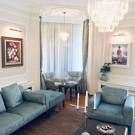 Knez Sima Jacuzzi, 3 Bedrooms, Balcony In Stari Grad Belgrado Buitenkant foto